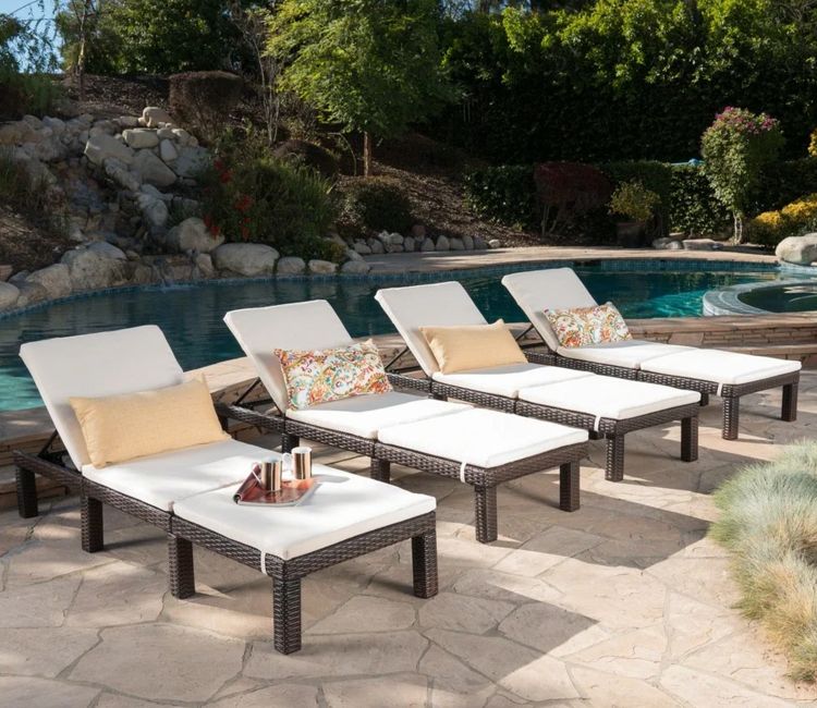 Dark Brown Adjustable Outdoor Lounger With White Cushions (Set Of 4)