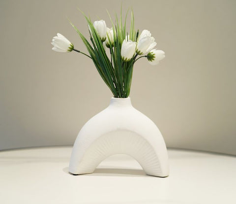 Tranquil Pot Ceramic Vase (White, S)