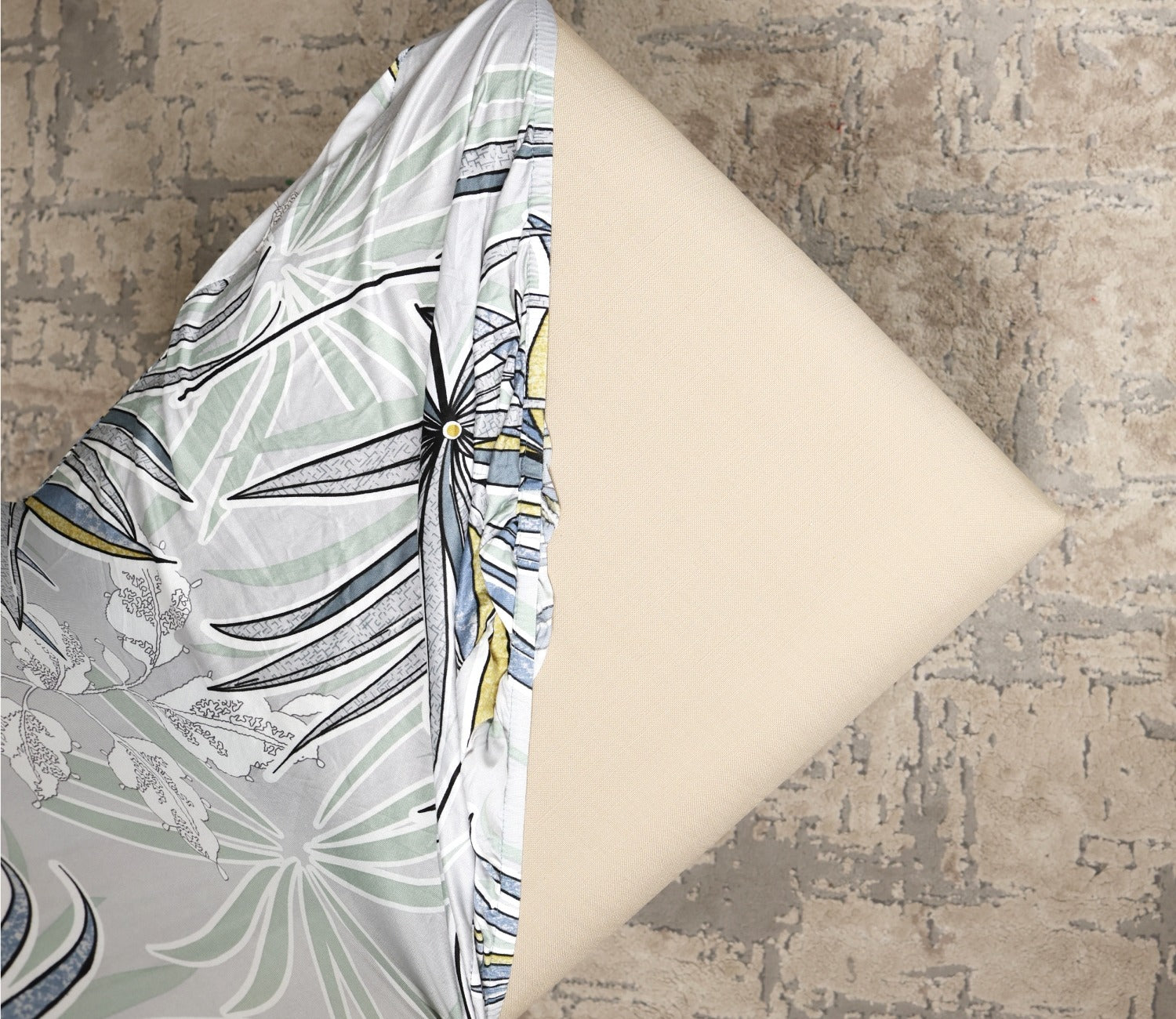 Cassia Floral Printed Polyester Spandex 4 Piece Chair Cover (Grey)