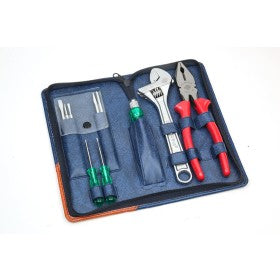 Trueliving_Universal Tool Kit Sets 1001	Adjustable Spanner 1171 C.P, Insulated Plier 1621-8j, S.D. Set 812 S.D. 932 & 839
