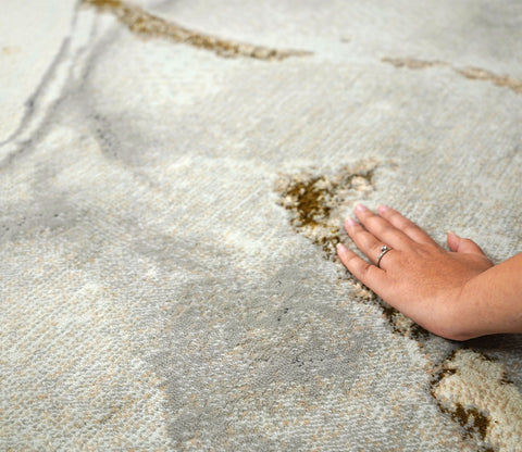 Riviera Golden Abstract Pattern Carpet  (11 x 7.8 Feet)