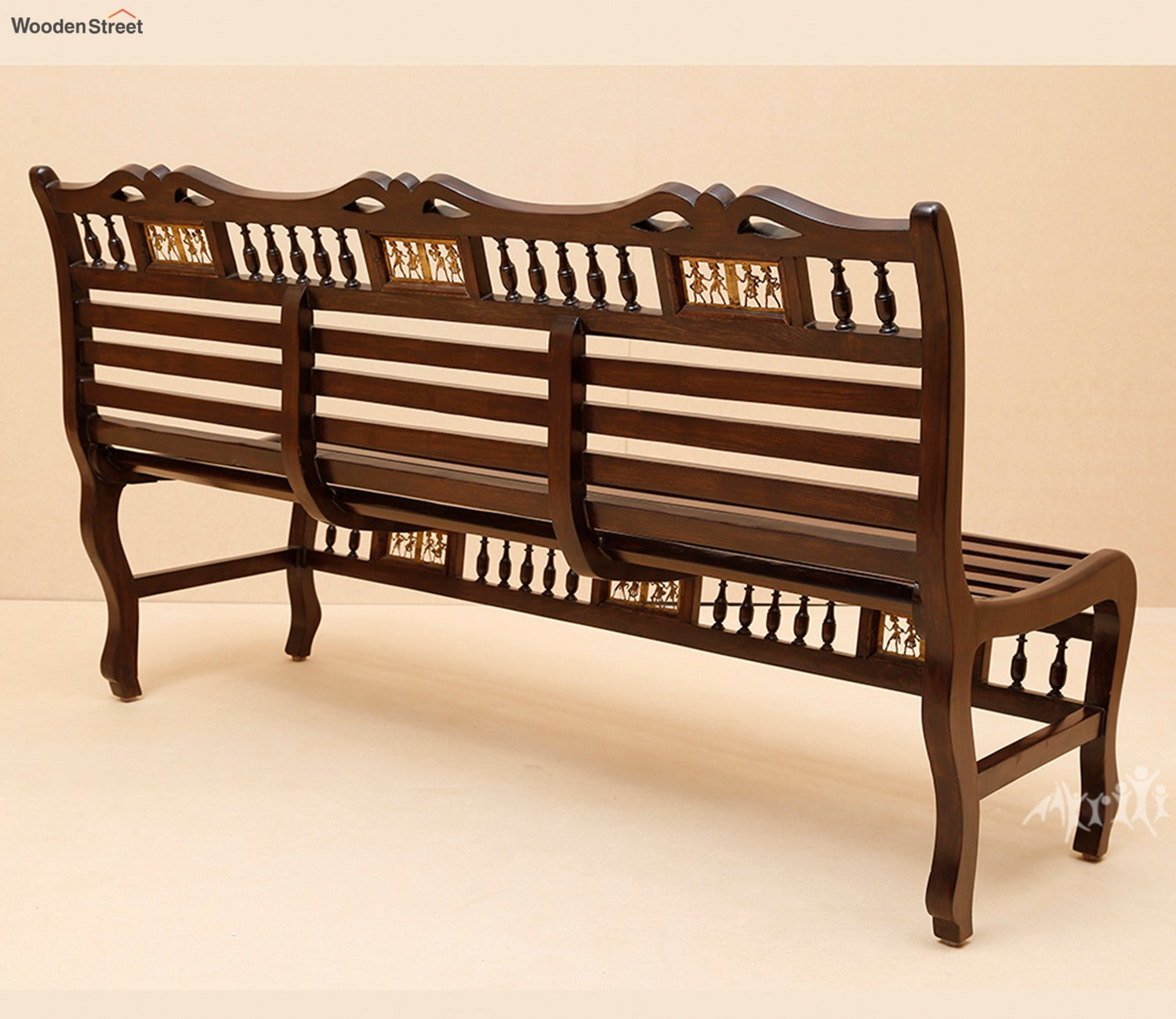 Costa Bench Three Seater with Striped Wood Pattern in Walnut Finish