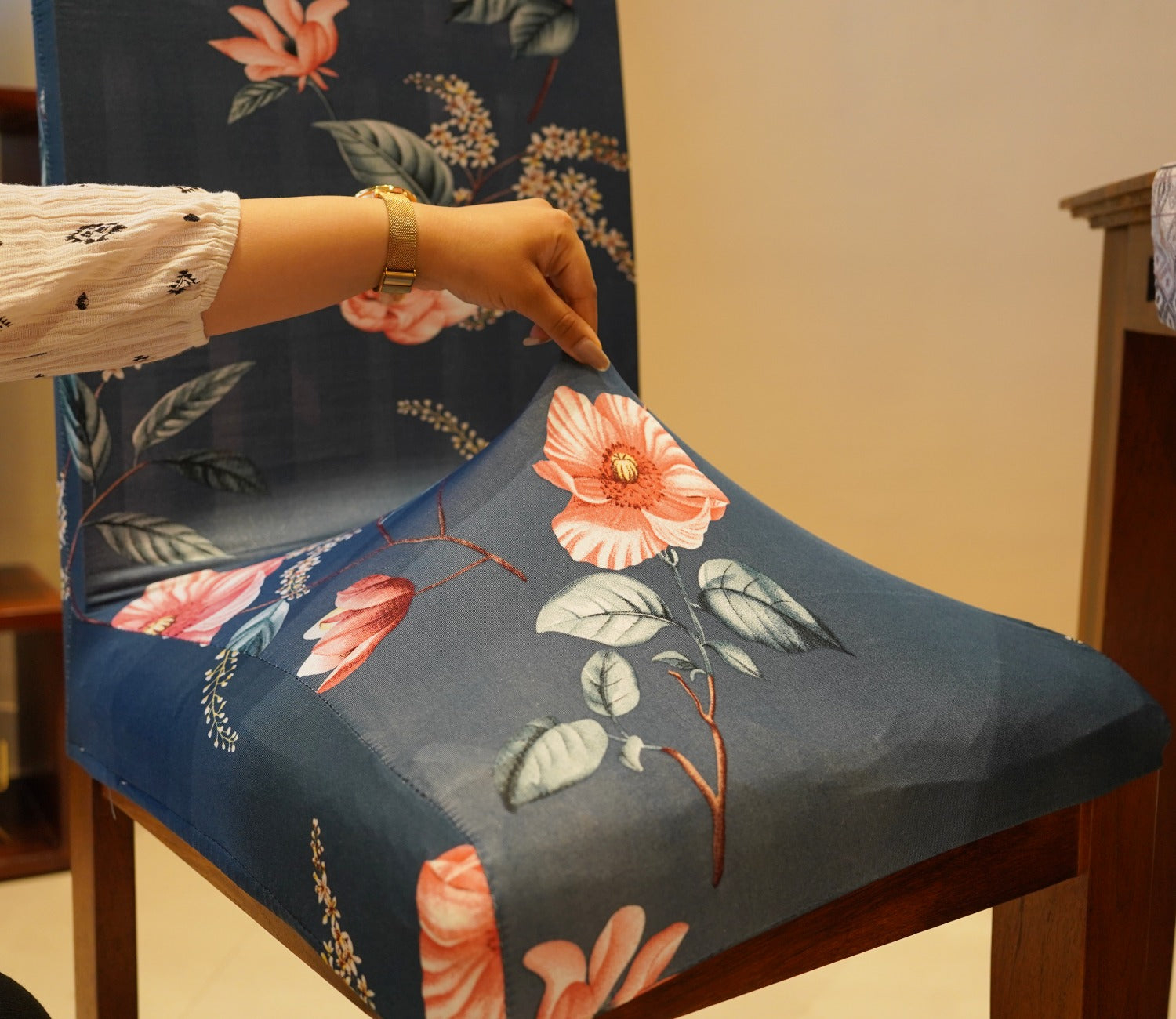 Flaubert Floral Printed Polyester Spandex 1 Piece Chair Cover (Blue)
