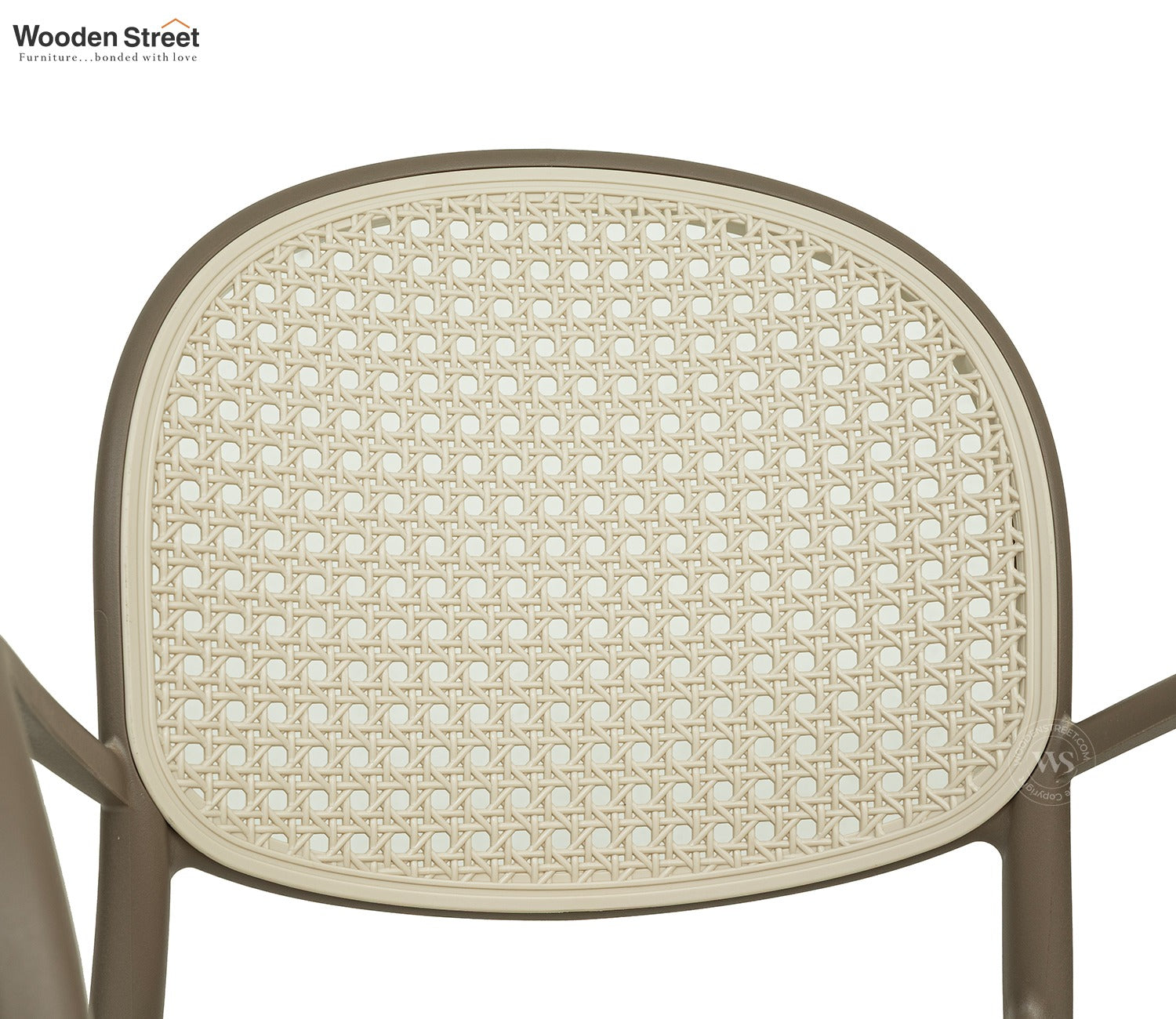 Avelis Premium Outdoor Chair with Rattan-Style Weave & PP Durability (Grey)