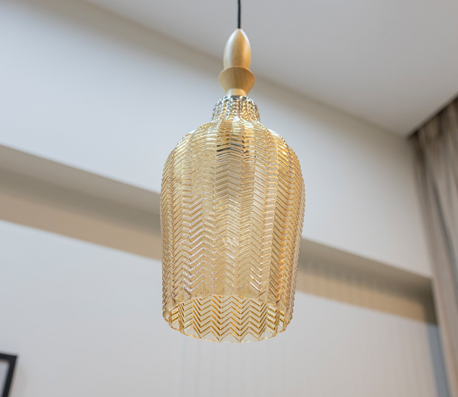 Miera Hanging Pendant Light with Carved Glass Shade (Amber)
