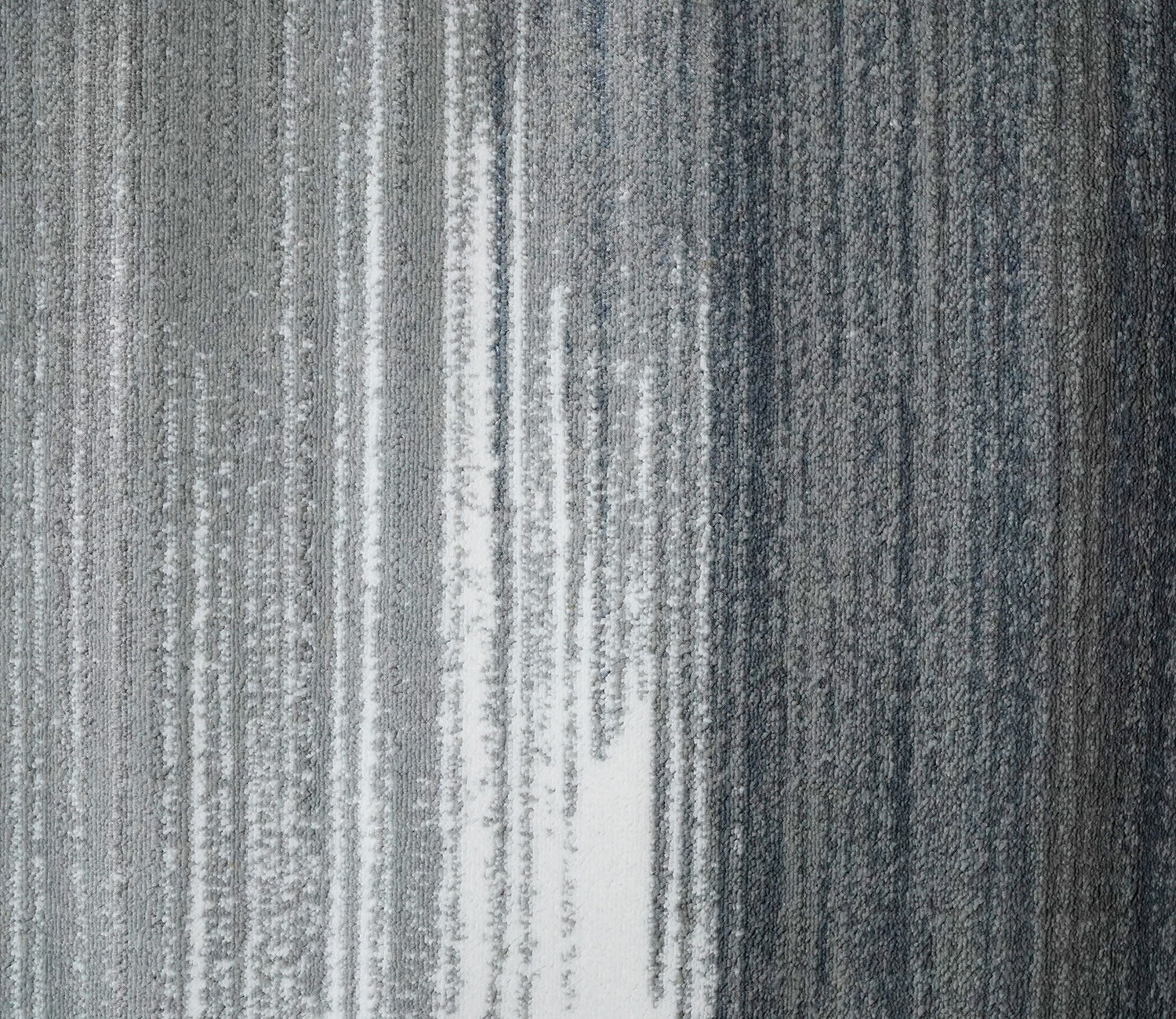Mersey Grey Abstract Carpet (7.5 x 5 Feet)
