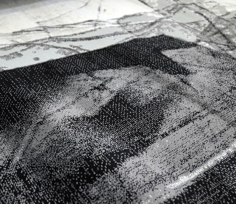 Bergen Black and White Abstract Pattern Carpet  (11 x 7 Feet)