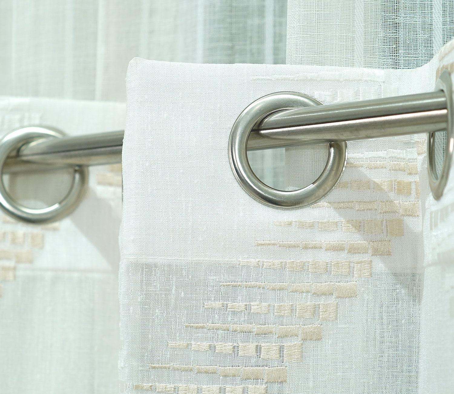 Rhombus Door 1 Piece Sheer Curtain (White, 7 Feet)