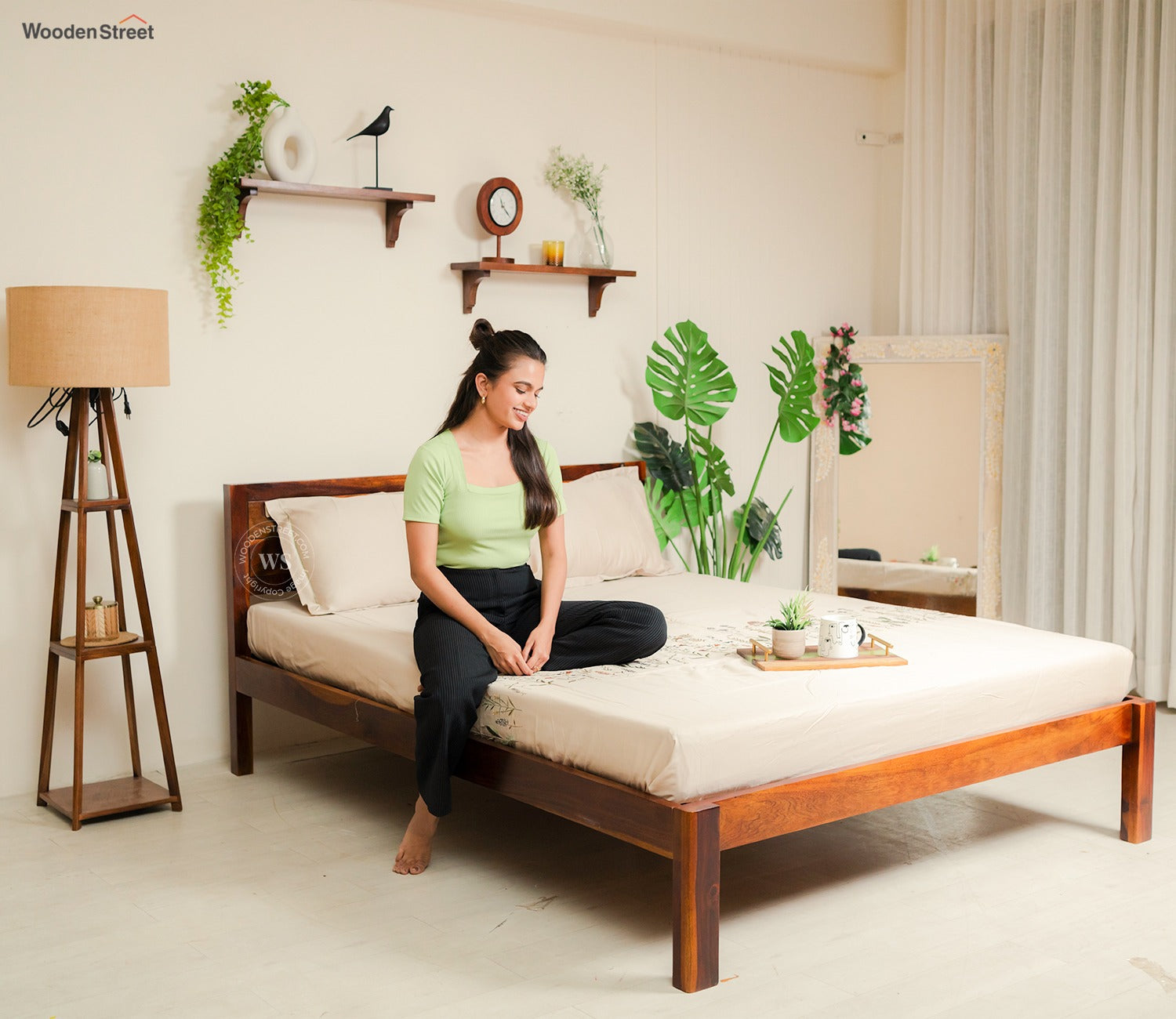 Brixton Sheesham Wood Bed Without Storage (Queen Size, Honey Finish)