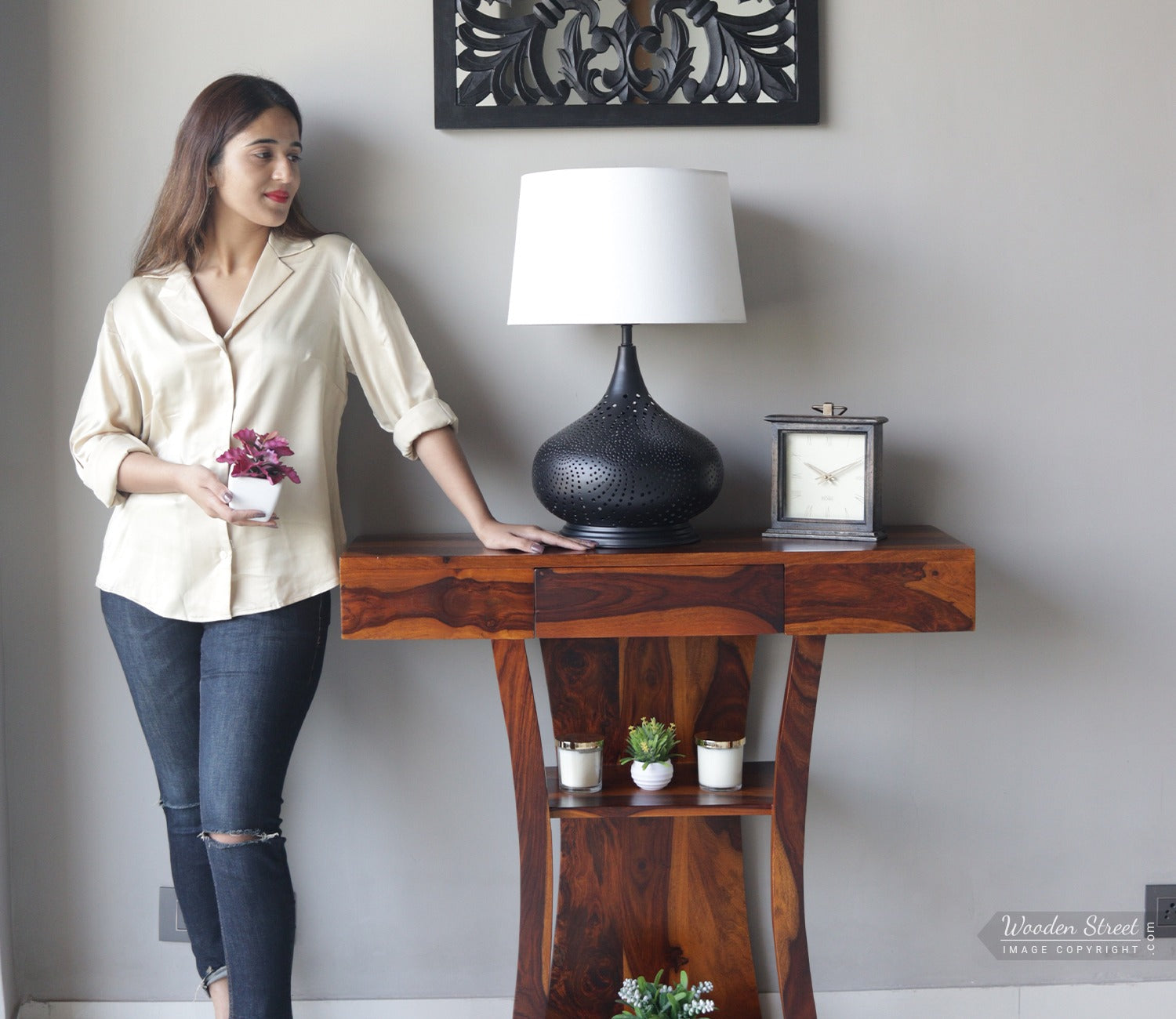 Wick Metal Black Table Lamp