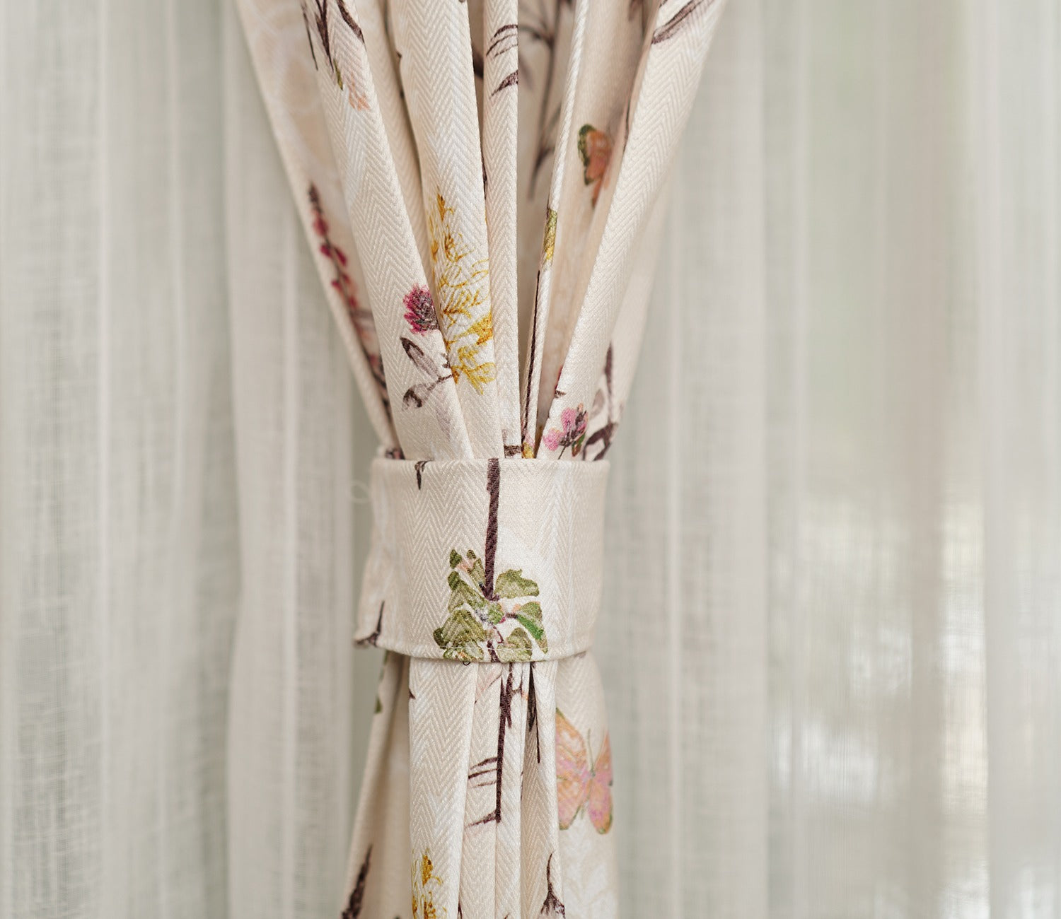 Beige Botanic Mist Floral Print Light-Filtering Door Curtains Set of 2 (Beige, 7 Feet)