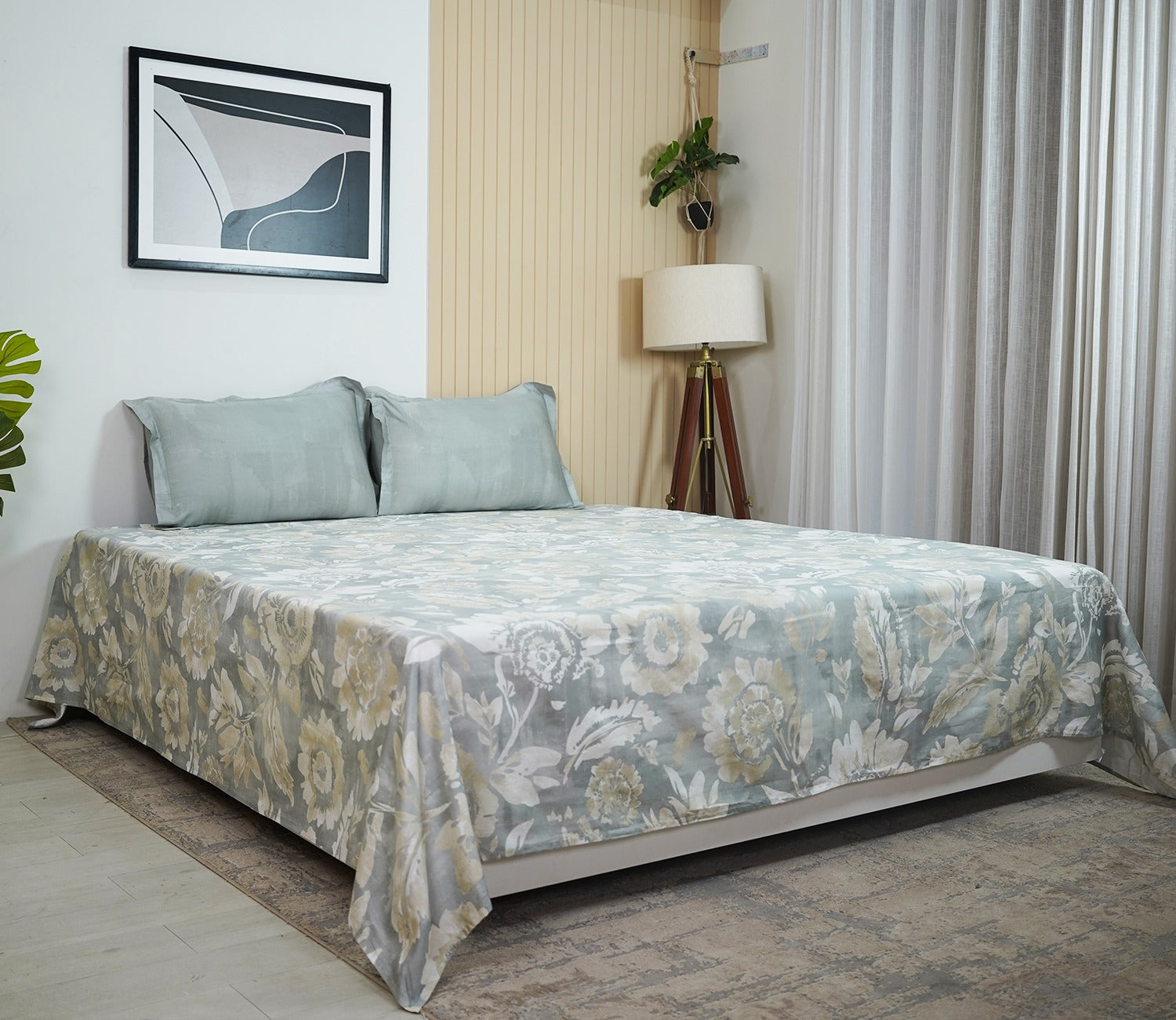 Camellia 300 TC Flat Pure Cotton King Size Bedsheet With 2 Pillow Covers (Grey)
