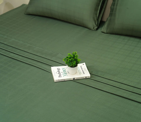 Dobby Checks Organic Bamboo 300 TC 2 Pillowcases and 1 Fitted Bedsheet (Green, Queen Size)