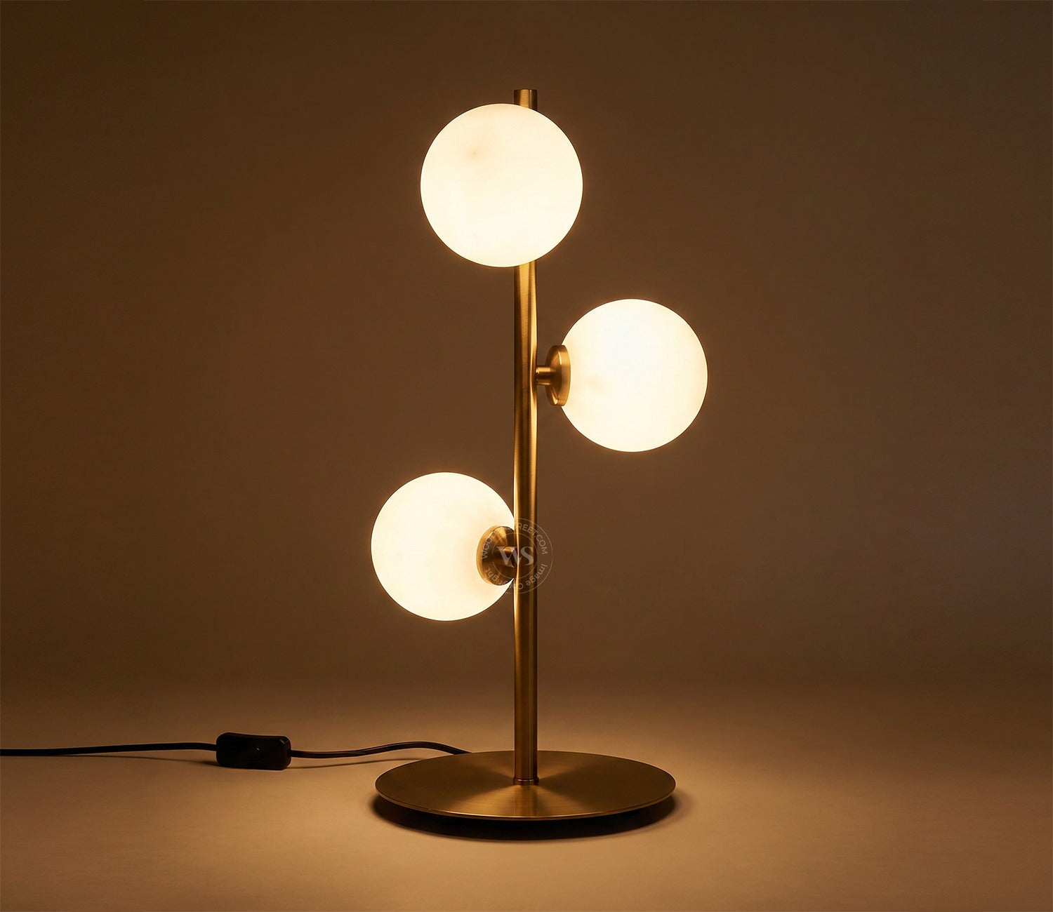 Lisa Metal Table Lamp