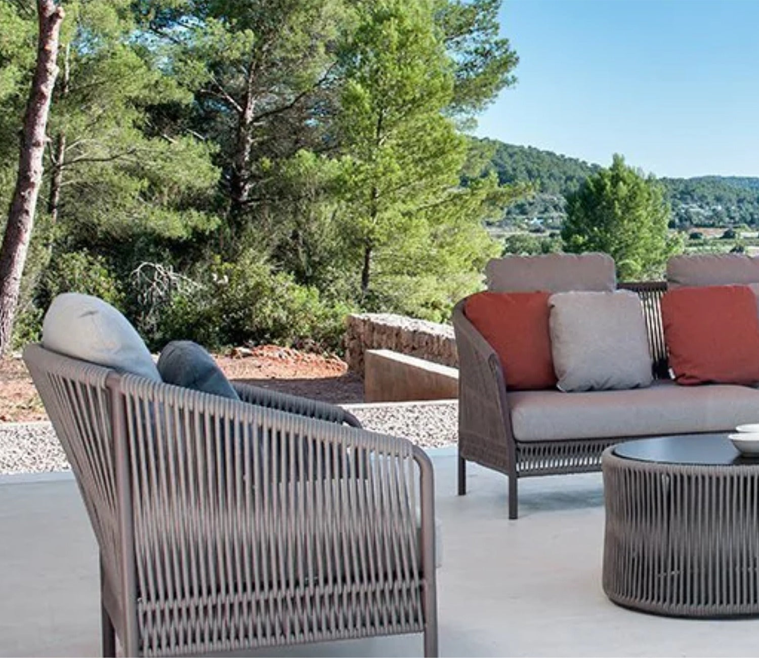 Grey Rope 6 Seater Sofa Set With Round Table And Grey Cushions