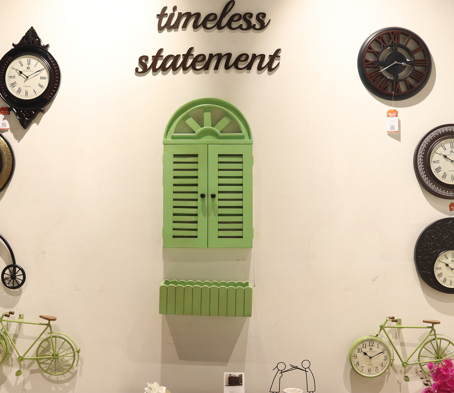 Pinot Wooden Window Frame (Distress Pista Green)
