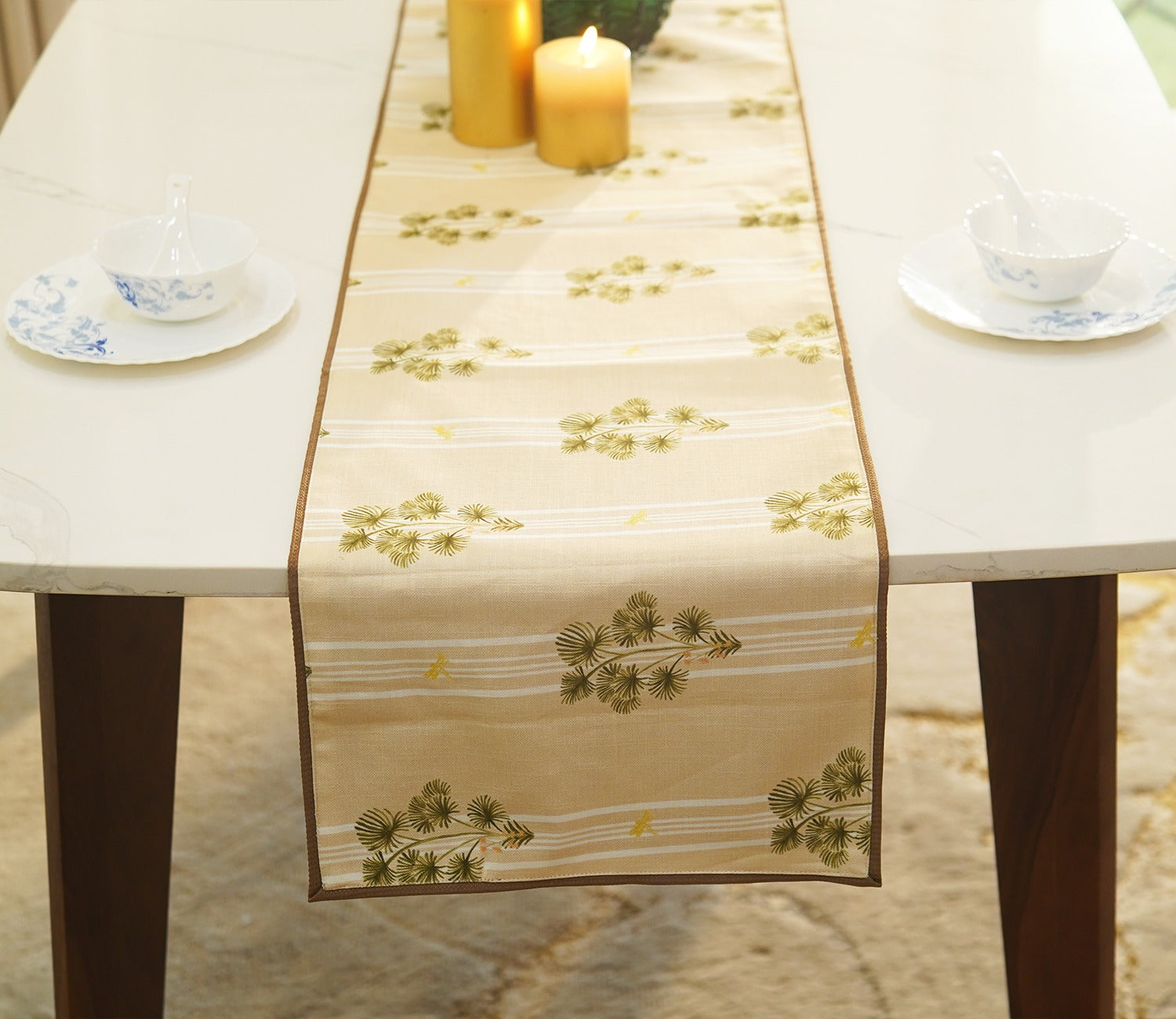 Palmetto Stripe Printed Cotton Table Runner (Beige, 13 x 72 Inches )
