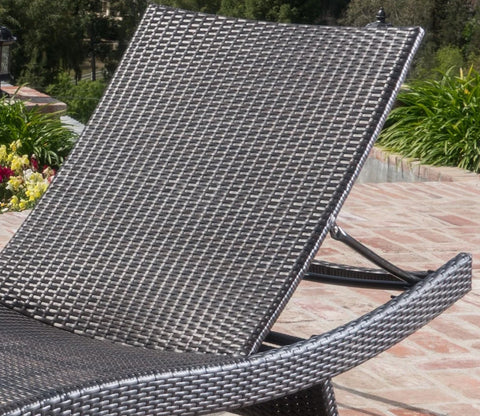Dark Brown Outdoor Lounger With C Shape Table