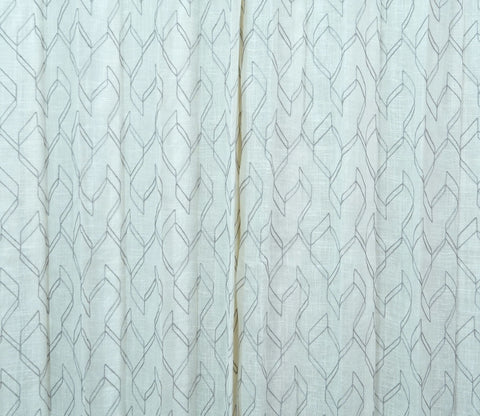 Threaded Patterned 1 Piece Sheer Curtain (Grey, 7 Feet)