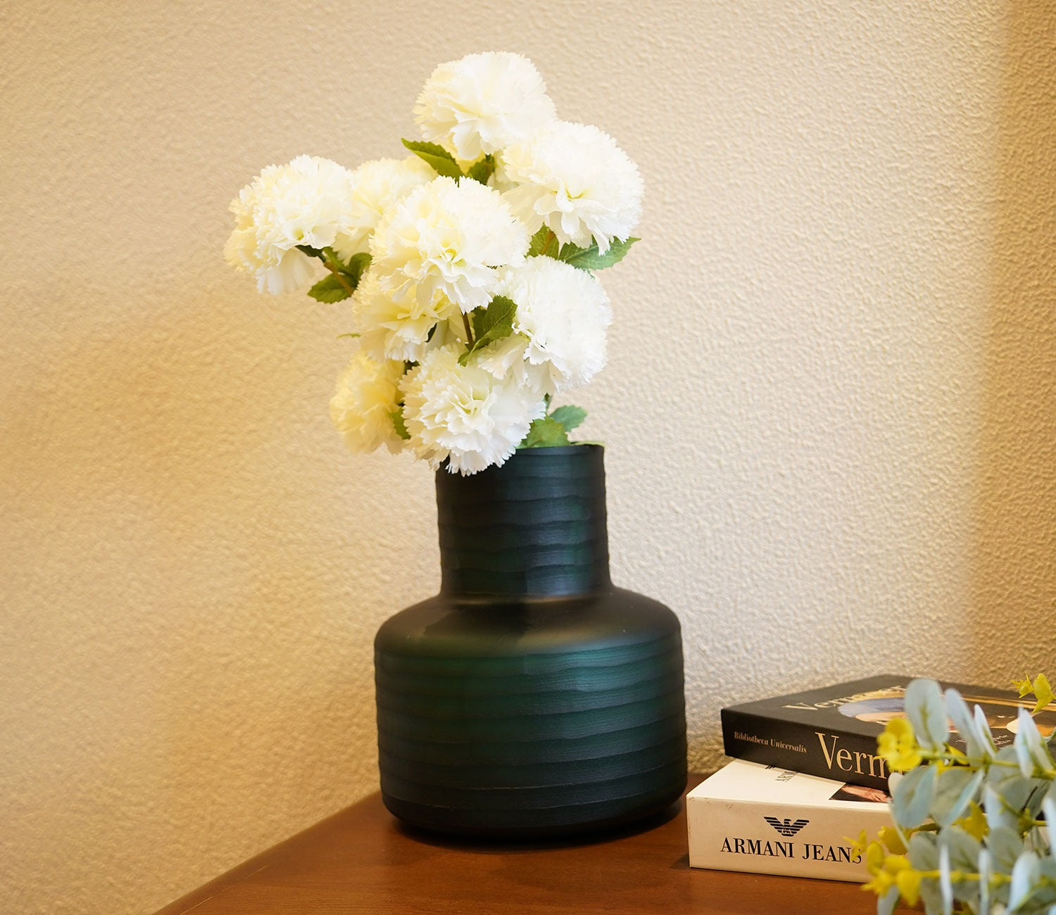 Plush Cup Green Glass Vase