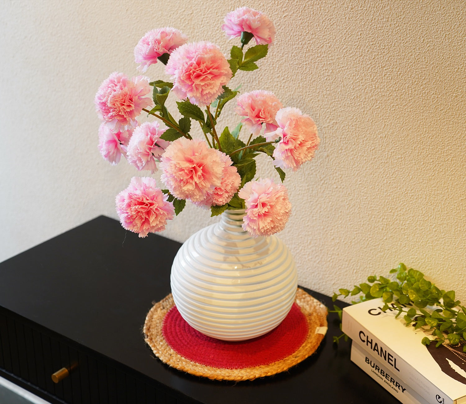 Orchid White Nook Vase Glass