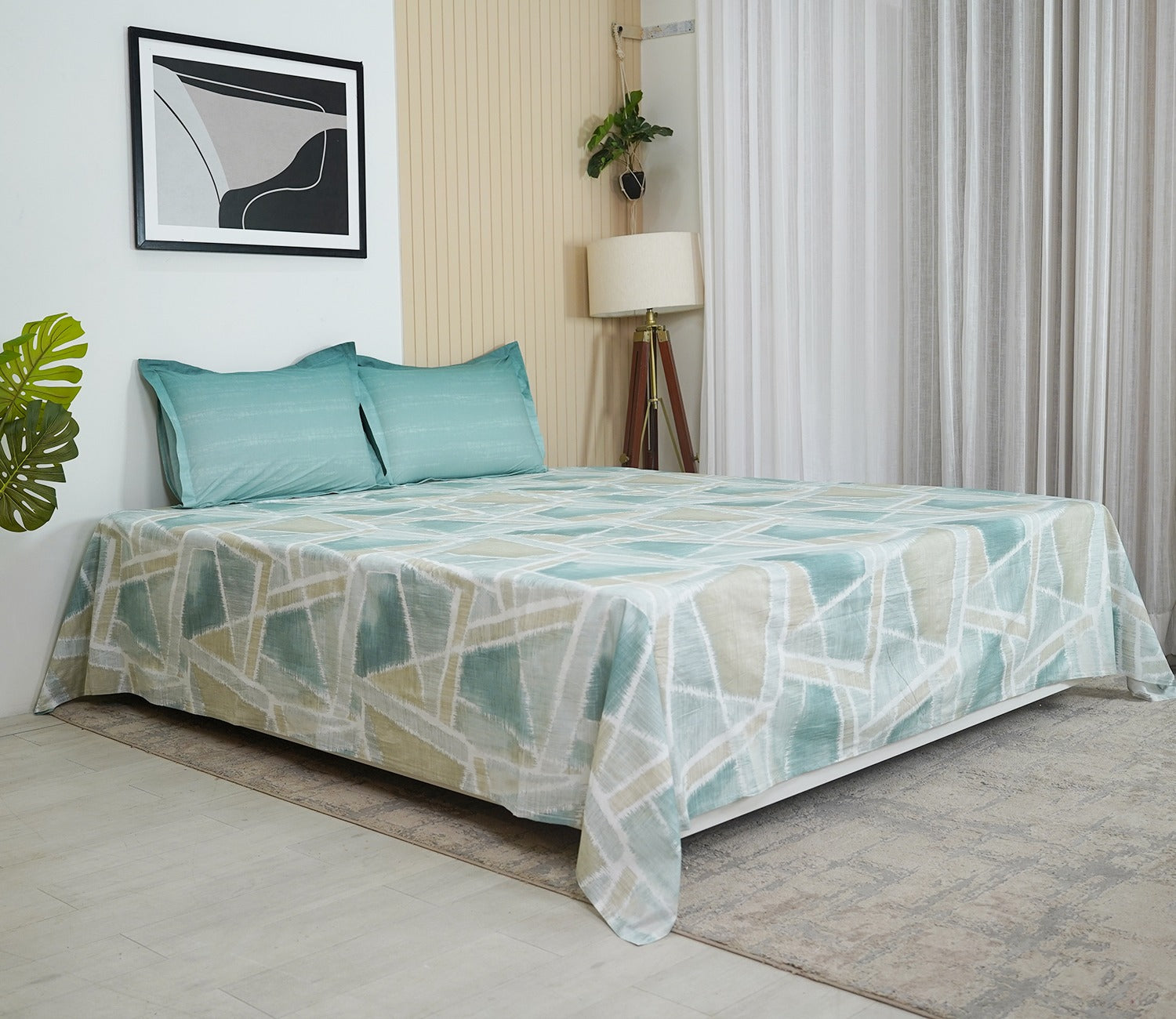 Criss Cross 144 TC Flat Pure Cotton King Size Bedsheet With 2 Pillow Covers (Blue)