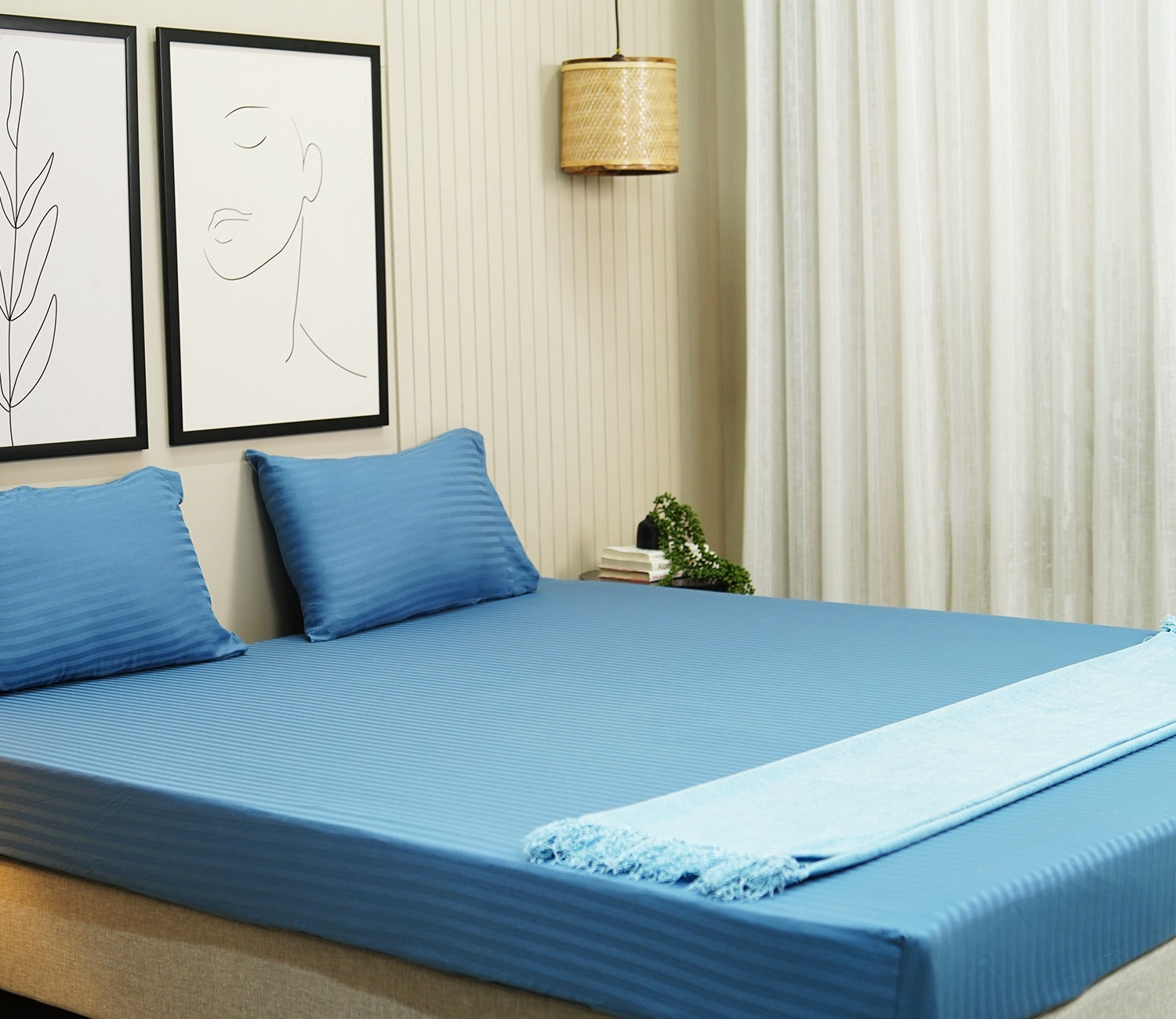 300 TC Pure Cotton Fitted King Size Bedsheet with Satin Stripe with 2 Pillow Covers (Blue)