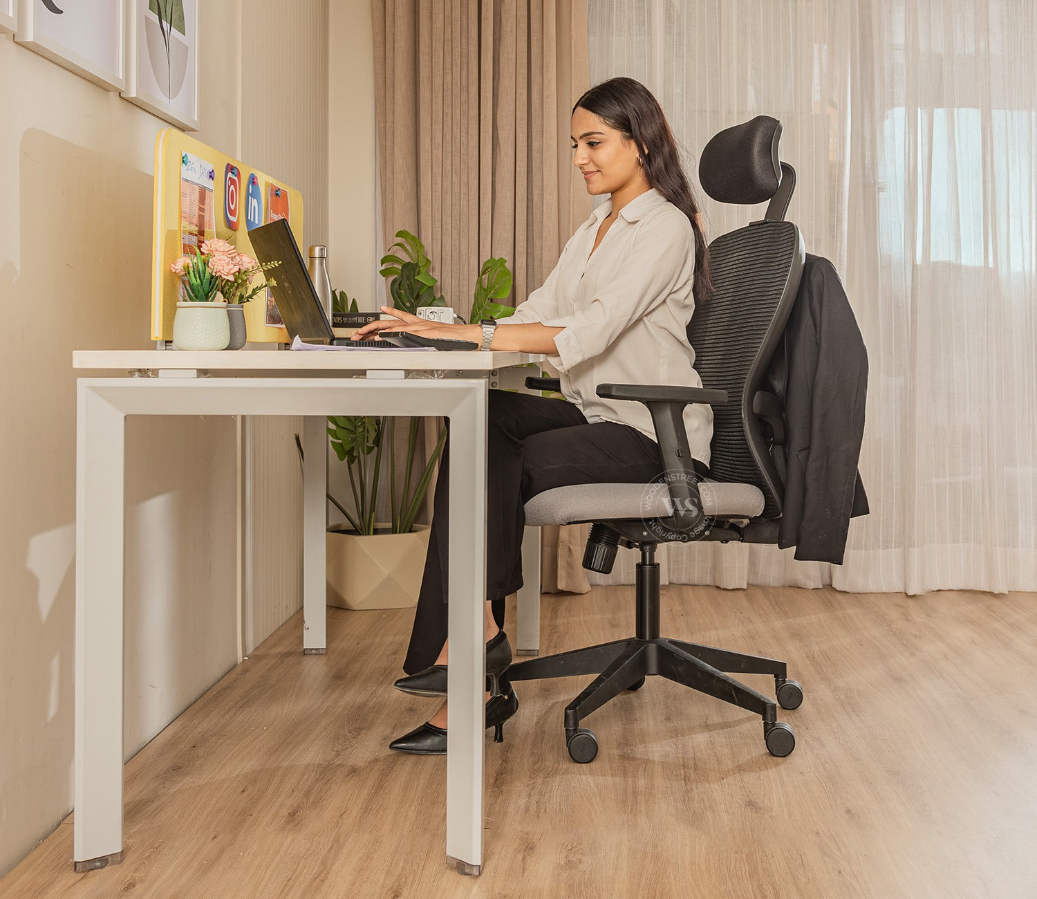 Balanco High Back Mesh Office Chair (Grey)