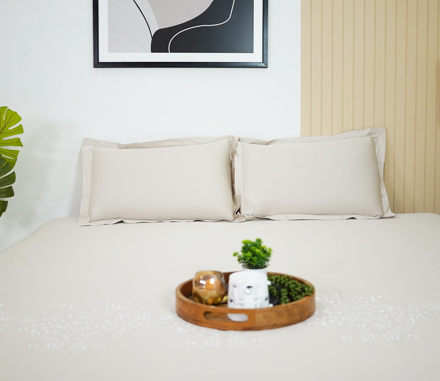 Foliate Embroidery 300 TC Flat Pure Cotton King Size Bedsheet With 2 Pillow Covers (Grey)