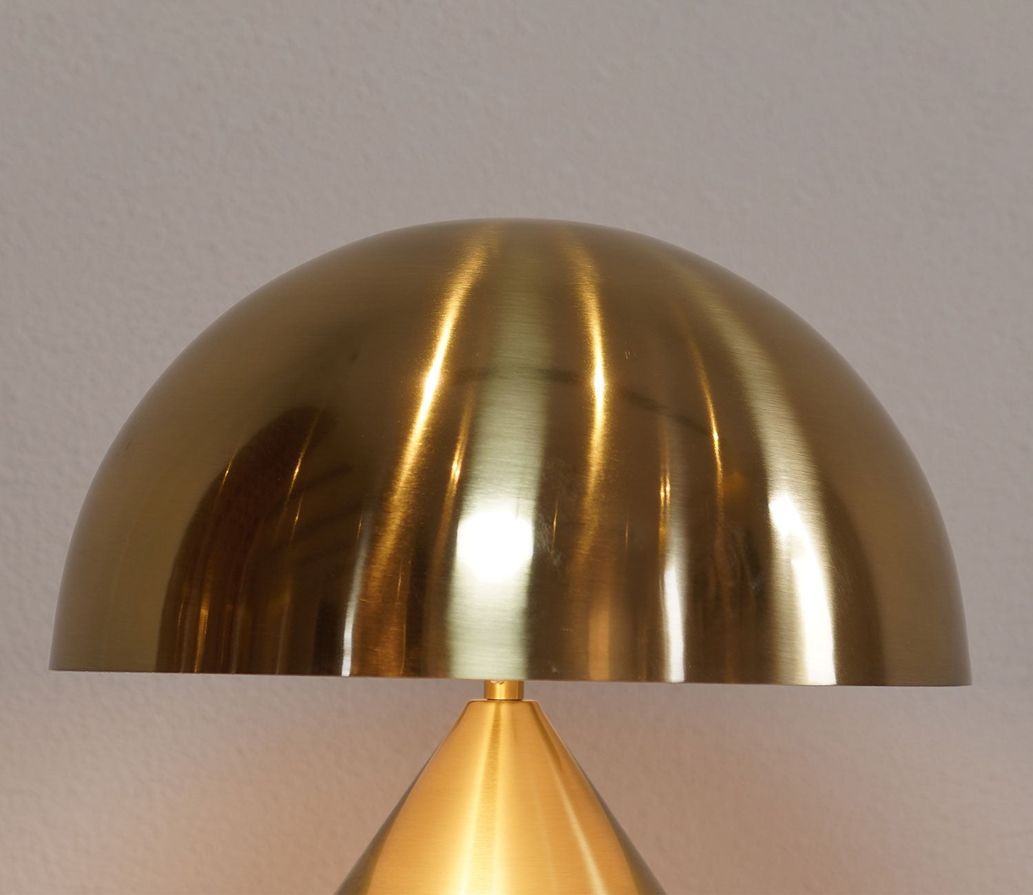 Georgia Table Lamp