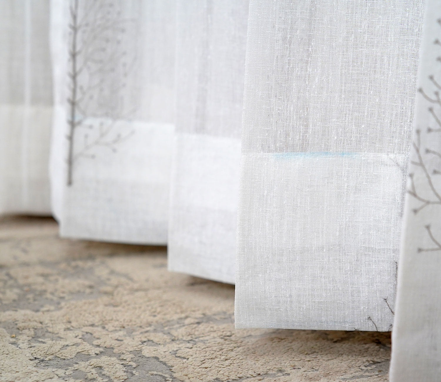 Shimmer Tree 1 Piece Sheer Curtain (Grey, 7 Feet)