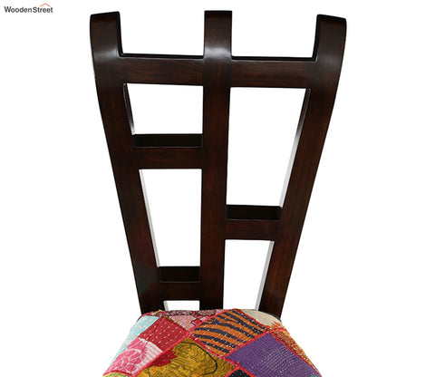 Zrava Slipper Chair with Stylish Backrest