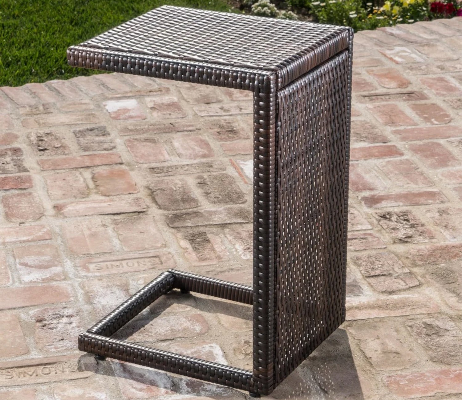 Dark Brown Outdoor Lounger With C Shape Table