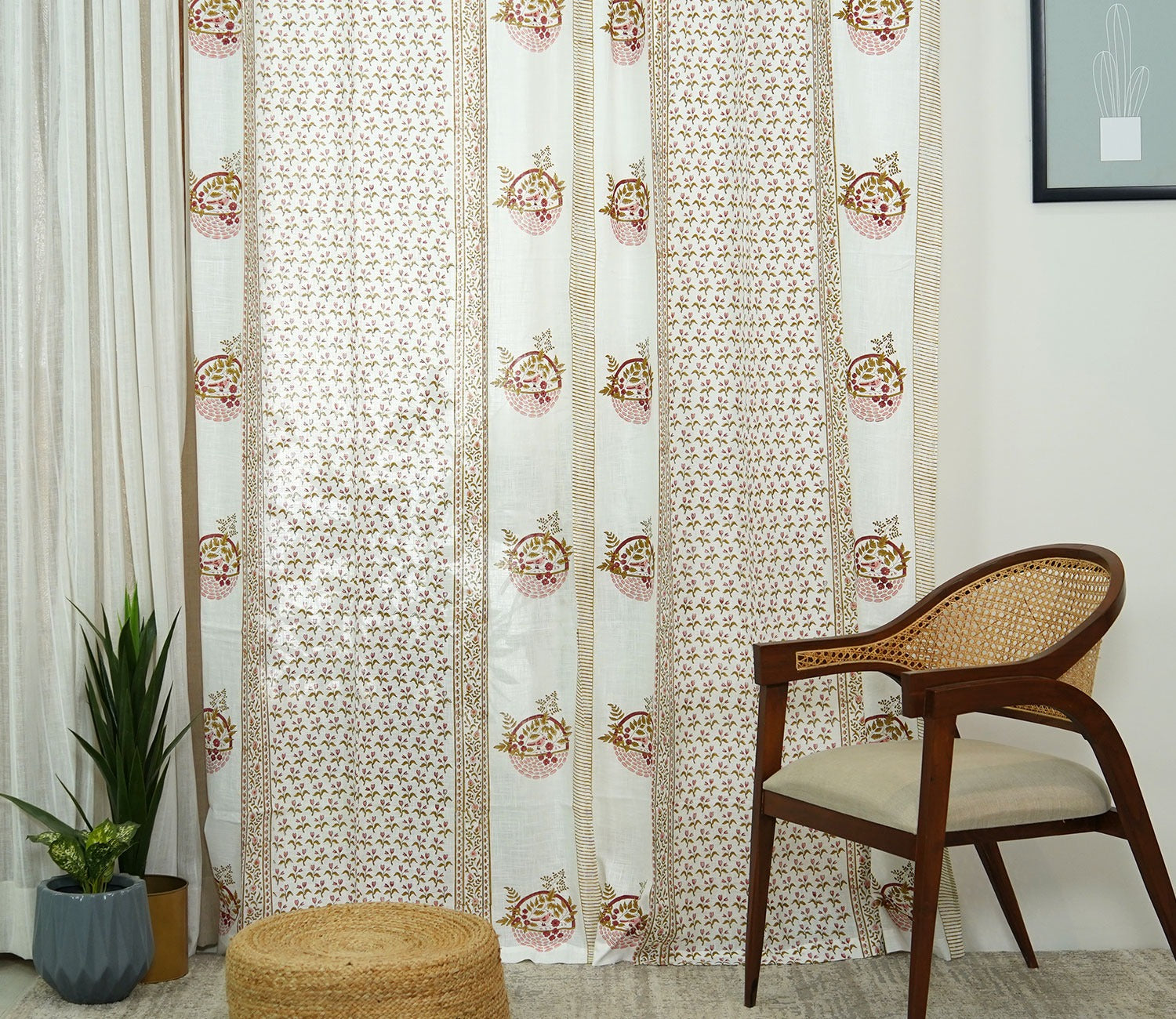 Bird Nest 1 Piece Curtain (White, 7 Feet)