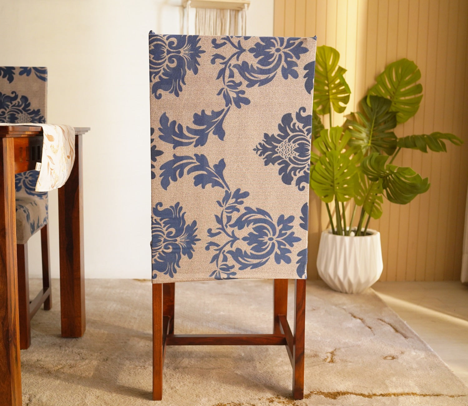 Grace Floral Printed Polyester Spandex 1 Piece Chair Cover (Blue)