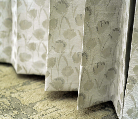 Rose Sparkle Floral Printed Blackout 1 Piece Curtain (Grey, 7 Feet)