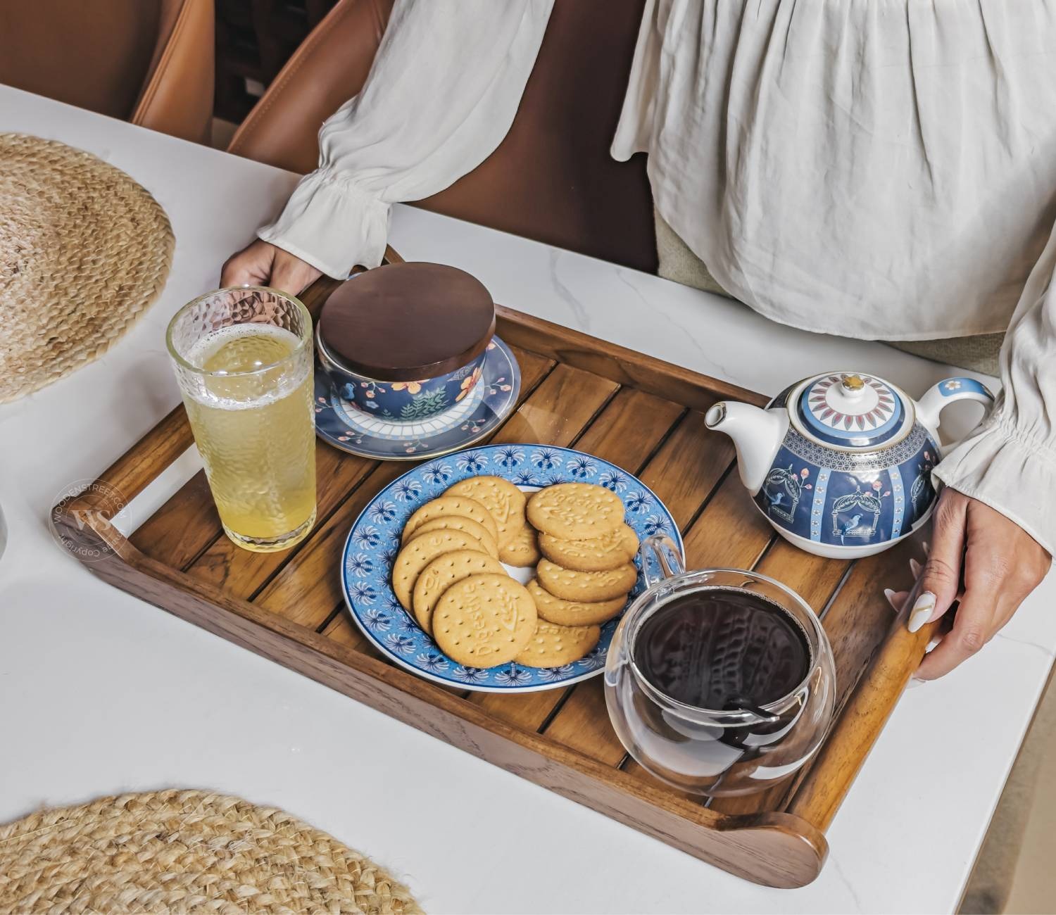 Cruiser Mango Wood Handcrafted Rectangular Serving Tray (Large)