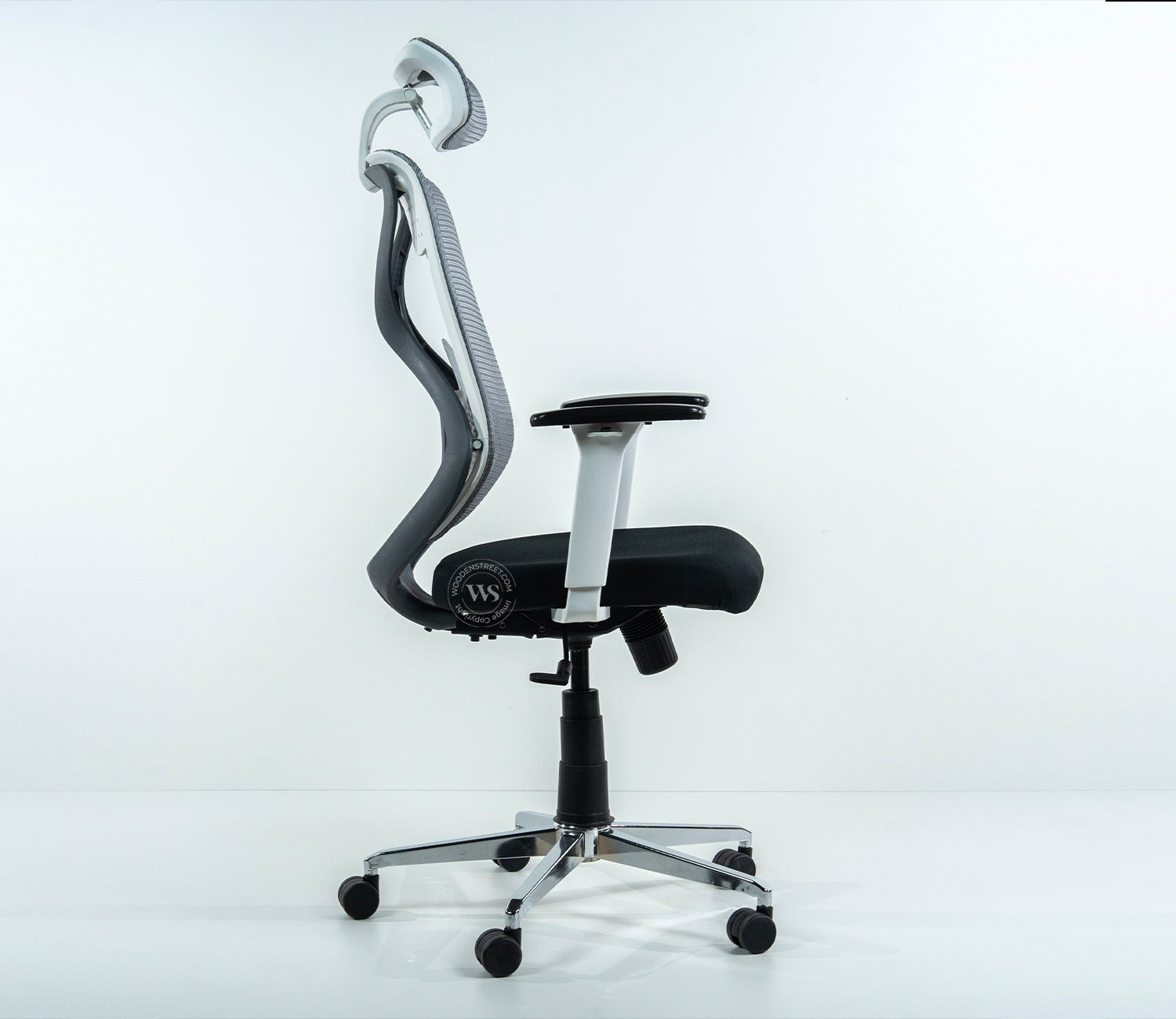 Pictor High Back Mesh Office Chair (Black)