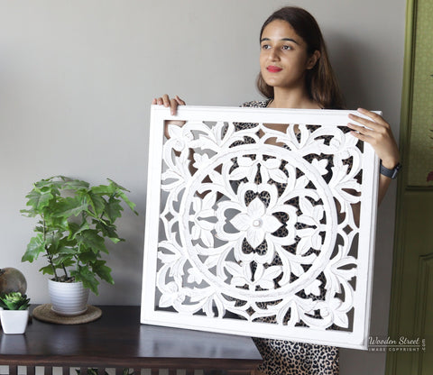 Marie Wall Panel without Glass (White Finish, 24 x 24)