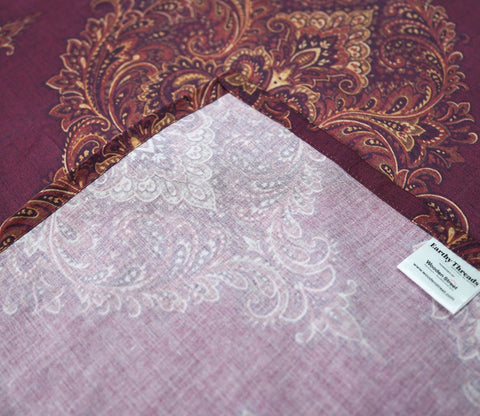 Mandala Flat Cotton Bed Sheet King Size with 2 Pillow Covers (Red)