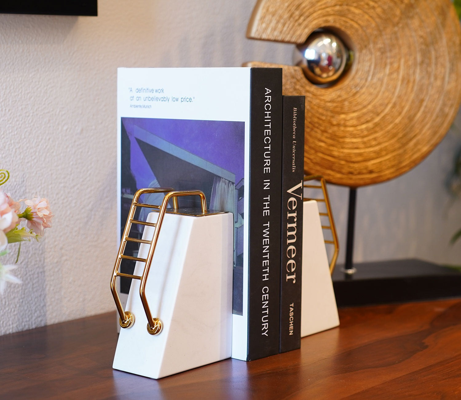 White Mania Marble Book End