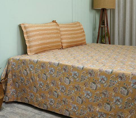 Mehrab Classic Printed King Size Bedsheet (Mustard)