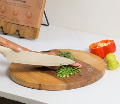 Sage Round Mango Wood Handcrafted Non Slip Chopping Board With Handle for Kitchen