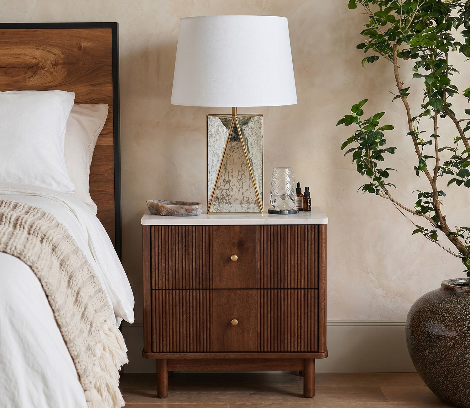 Jewel Antique Glass Table Lamp