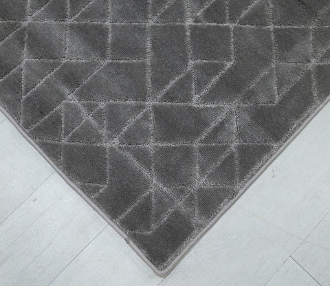 Azalia Grey Geometrical Carpet (11 x 7.8 Feet)
