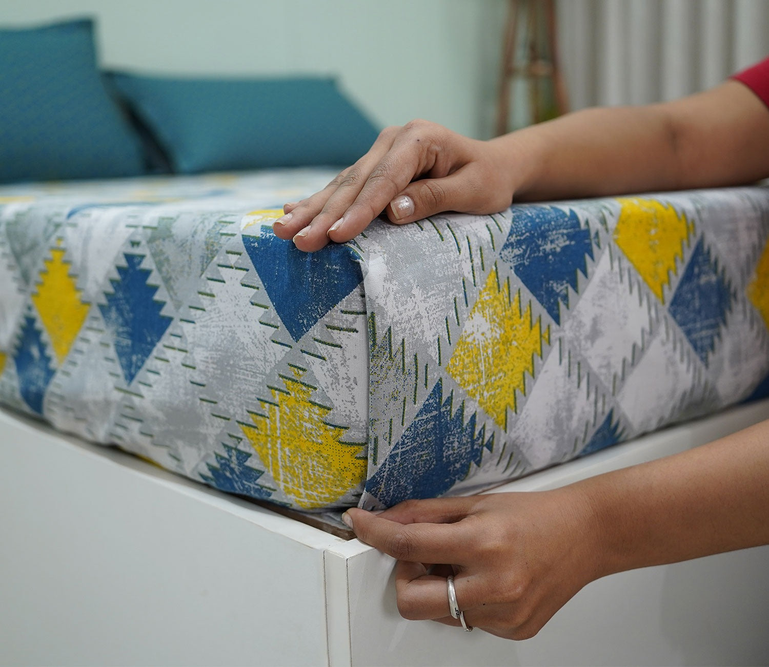 Jasper Celebration Queen Size Bedsheet (Blue)