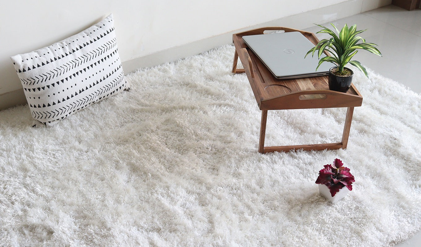Ivory Soft Shaggy Carpet - 6 x 4 Feet