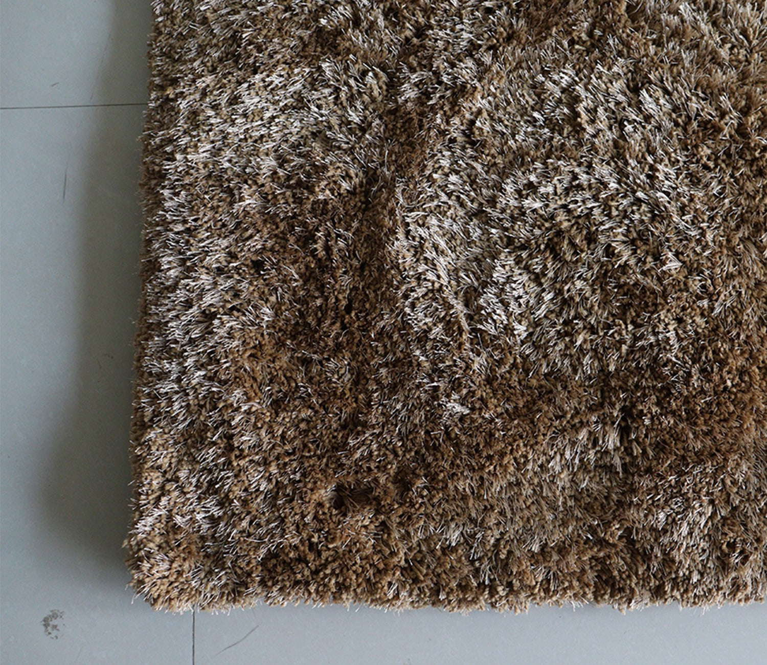 Golden Soft Shaggy Carpet - 6 x 4 Feet