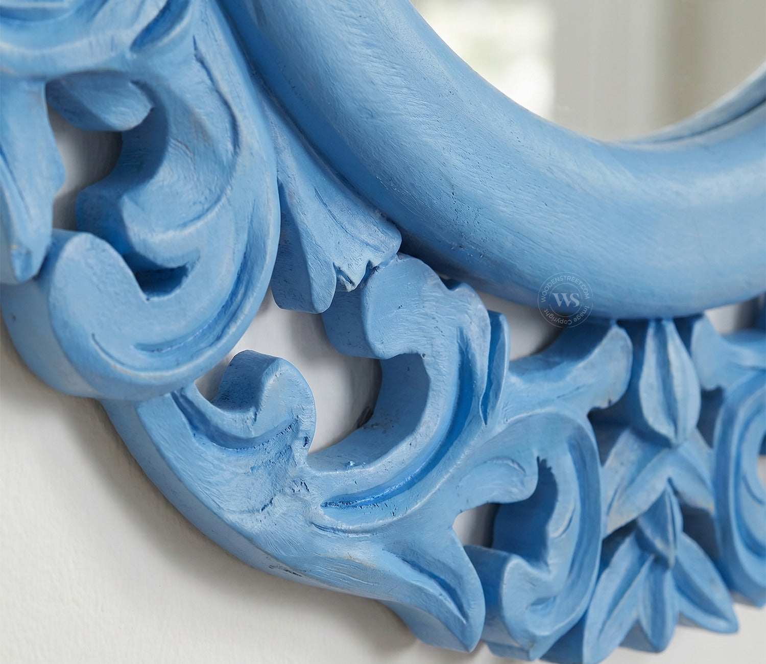 Echo Circular Carved Wall Mirror