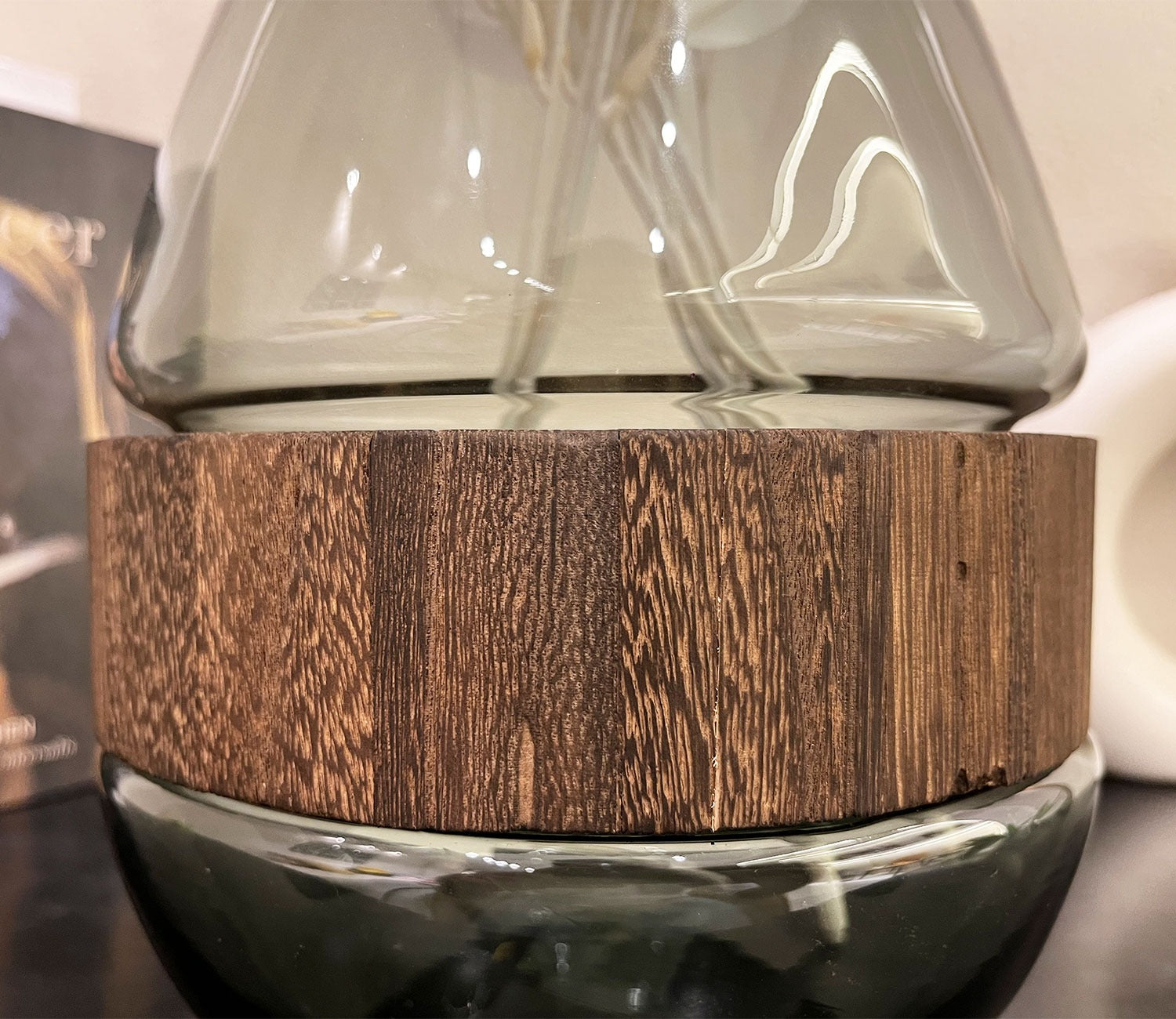 Botanic Wonders Glass Vase (Black, S)